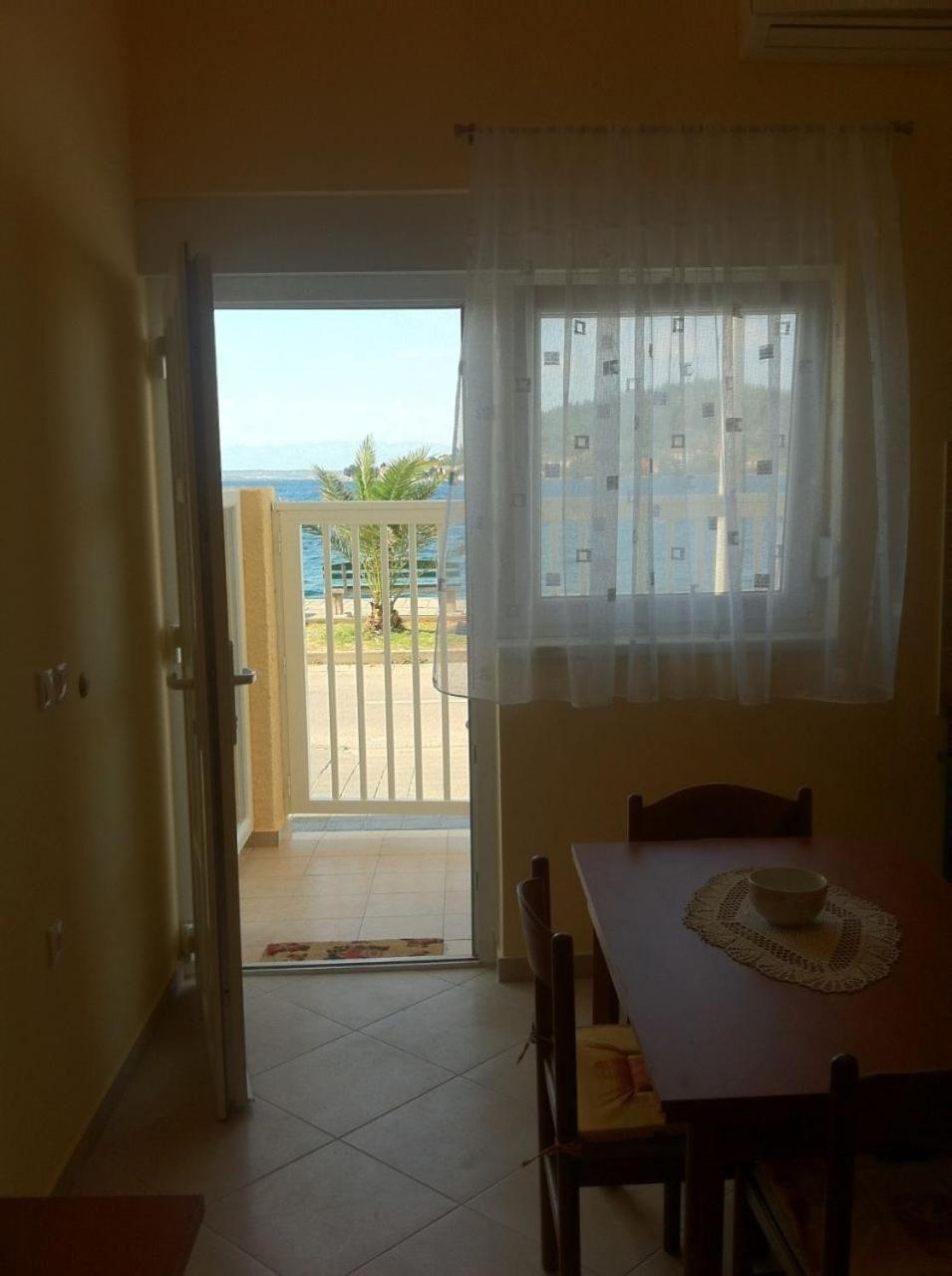 Apartments Kolt - 15M From Sea Калі Екстер'єр фото